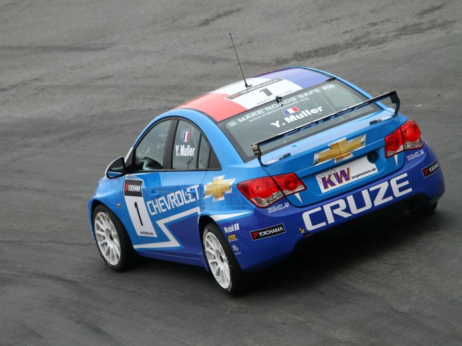  Chevrolet Cruze WTCC 2011 года  (фото 14 из 16)
